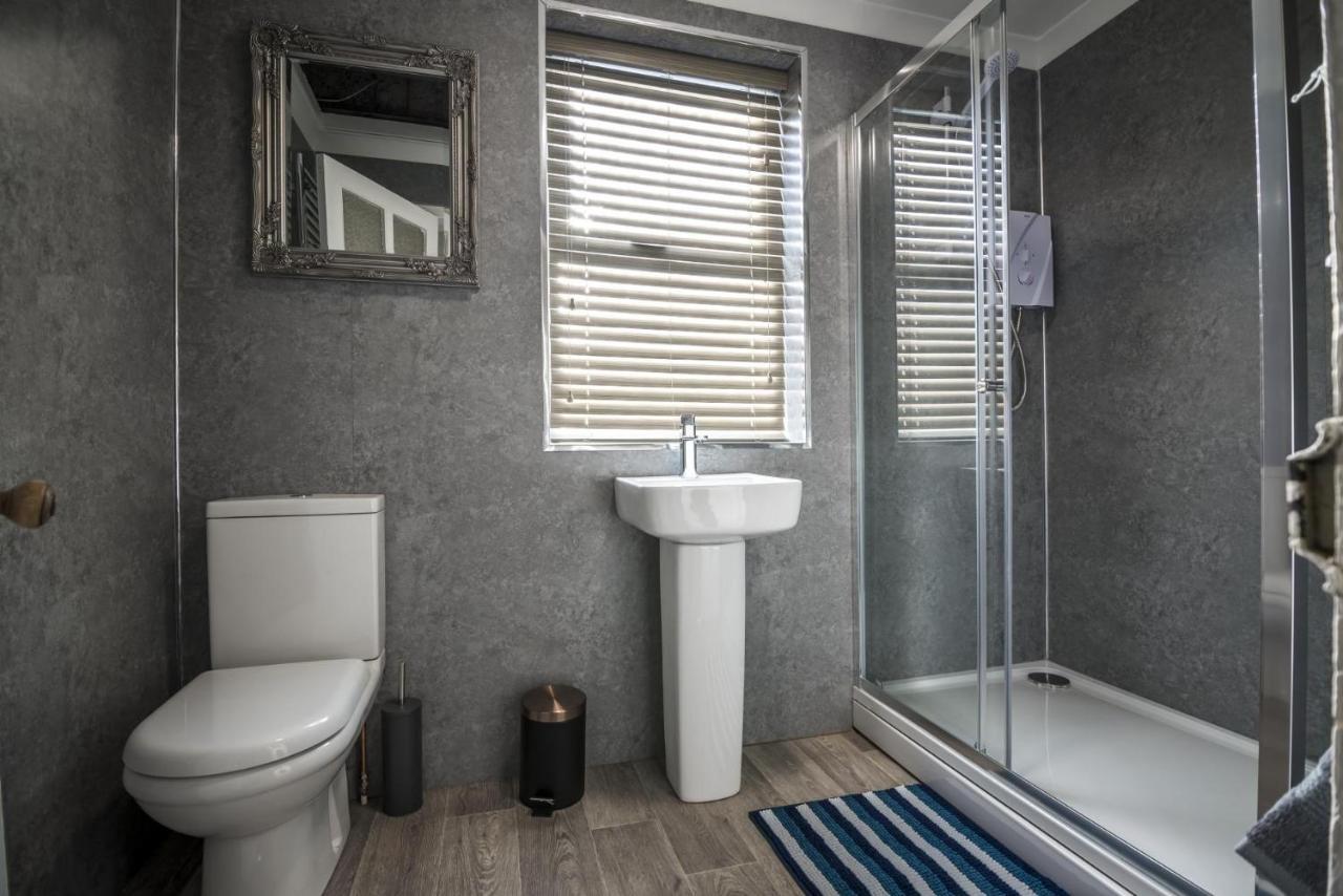 Ivydene - 3 Bedroom Holiday Home - Tenby Zewnętrze zdjęcie